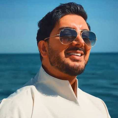 آهنگ «سکوت» با صدای فرزاد فرزین
