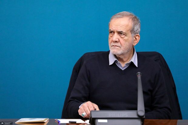 پزشکیان: اصلاح روش سنتی سرشماری از نان شب واجبتر است
