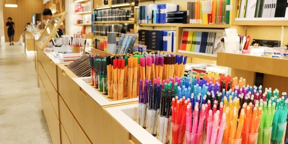 مقام وزارت صمت: ۸۰درصد نوشتافزارها تولید داخل است