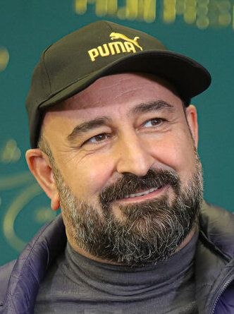 مهران احمدی شکارچی شد