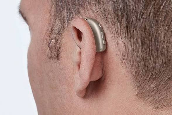 ضرورت استفاده از سمعک در سنین بالا چیست؟