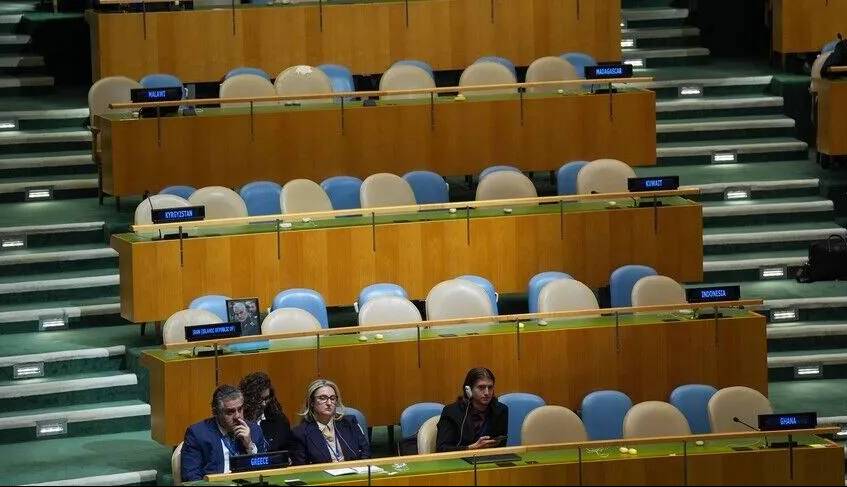 طعنه نماینده عرب کنست به نتانیاهو: «کوچ اجباری از سالن سازمان ملل»!