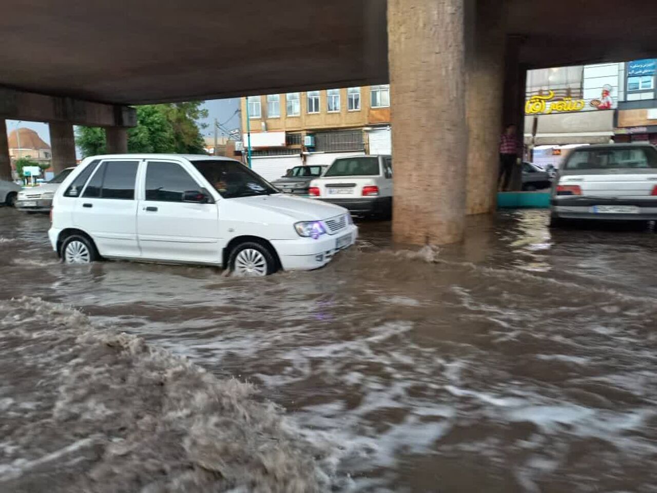 یزد برای مواجهه با بارشهای فراتر از نرمال آماده میشود