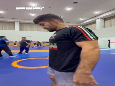 گرم کردن یونس امامی پیش از آغاز فینال بازیهای آسیایی