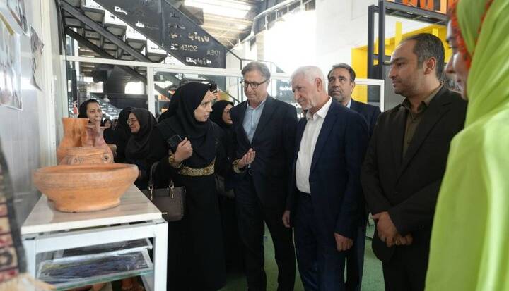 نخستین فروشگاه تخصصی سفال سیستان وبلوچستان افتتاح شد