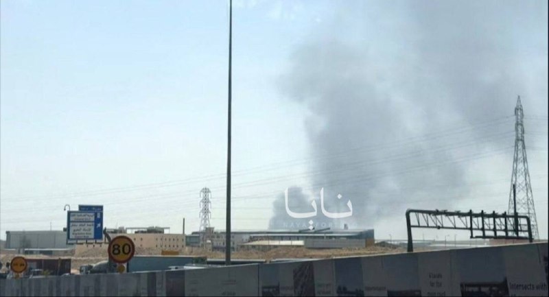 ادامه آتشسوزی در ریاض عربستان براثر حملات یمن