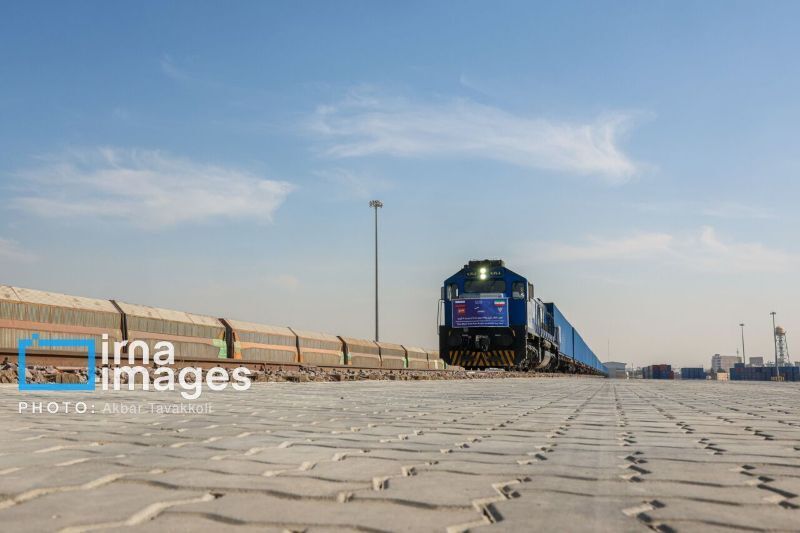 افتتاح دستگاههای ایکسری ایستگاههای راهآهن رشت و قزوین