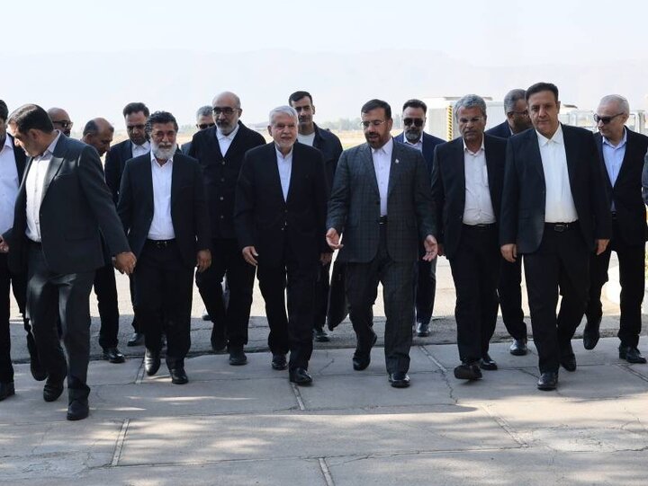 وزیر میراث فرهنگی وارد شیراز شد