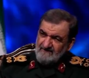 دبیر شورای عالی امنیت ملی: ترامپ با کمک دزدان دریایی و حمایت 2 کشور به دنبال دور زدن تنگه است