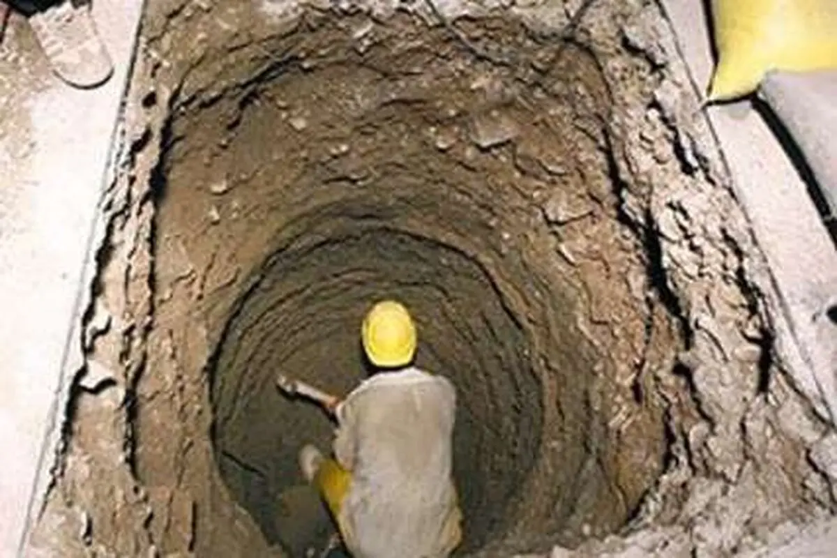 سقوط مرگبار دو کارگر به چاه ۸۰ متری