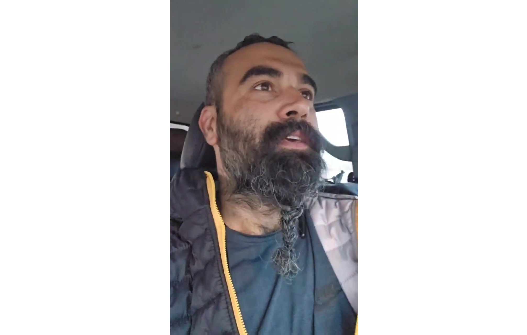 اقلام کشفشده از تروریست مسلح و عامل دشمن آمریکایی صهیونی در کرمان