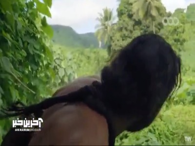 بزرگی و عظمت این آبشارو زمانی میشه درک کرد که دقیقا زیرش بایستی