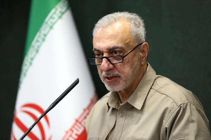 خط و نشان وزیر دفاع برای ترامپ: یک بمب بیندازد و ببیند چند آدم را باید افقی بردارد و برود
