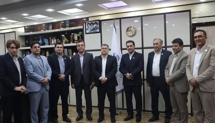 مدیرکل آموزش و پرورش بوشهر: دانشآموزان عشایری حمایت میشوند