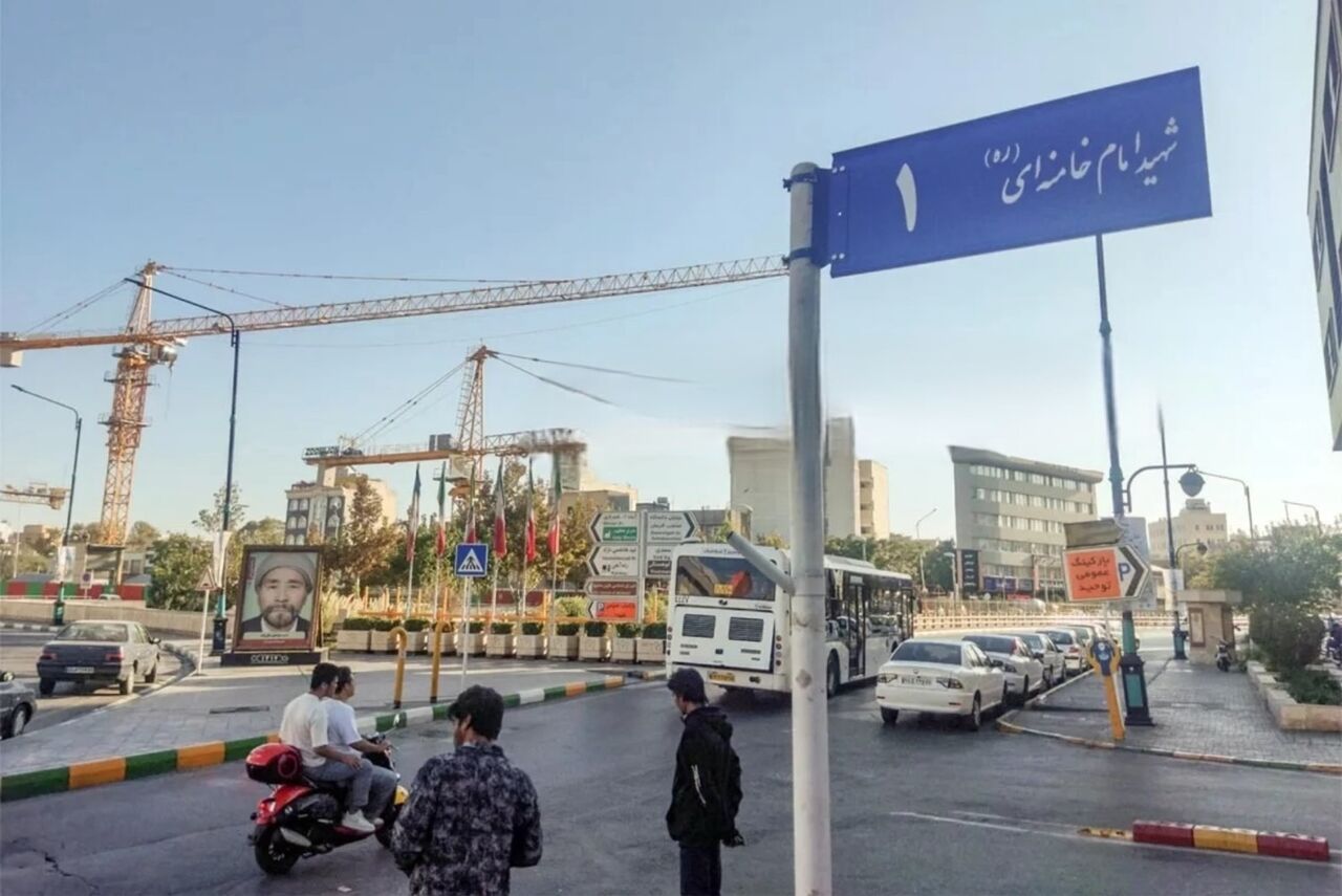 اعلام مخالفت رسمی دفتر رهبر شهید با تغییر نام اماکن دارای نامهای باسابقه و رایج به نام امام شهید