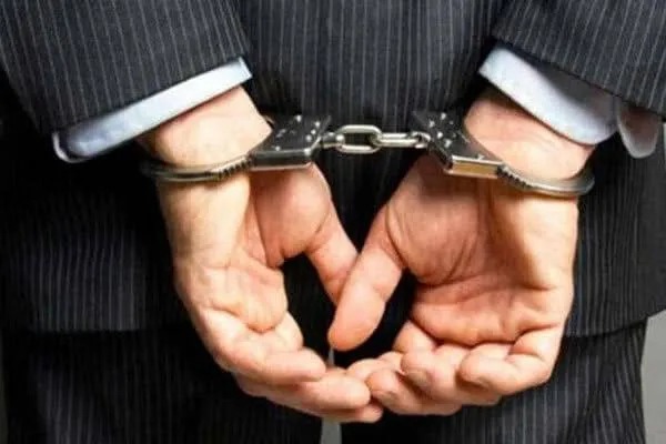 بازداشت رئیس اداره صمت یکی از شهرستانهای خراسان رضوی به اتهام دریافت رشوه