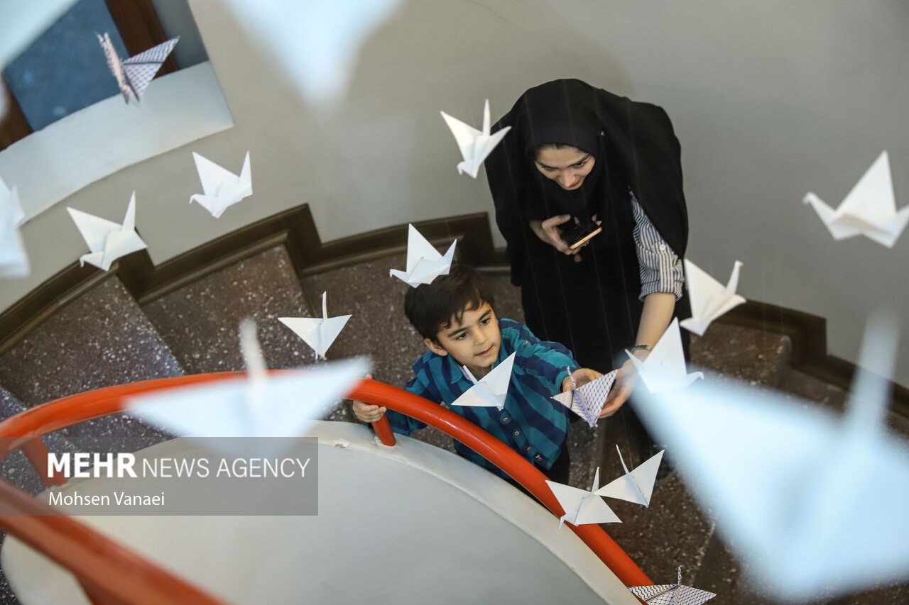 نمایشگاه «آنچه دیده نشد!»