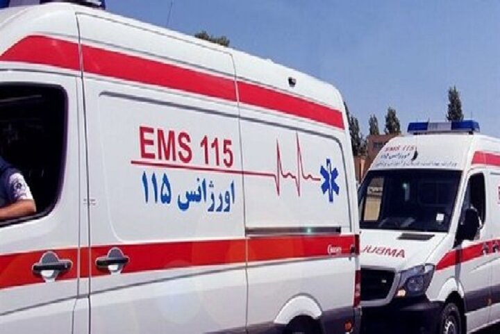 تصادف خودروی النترا با پایه چراغ برق؛ ۳ نفر جان باختند