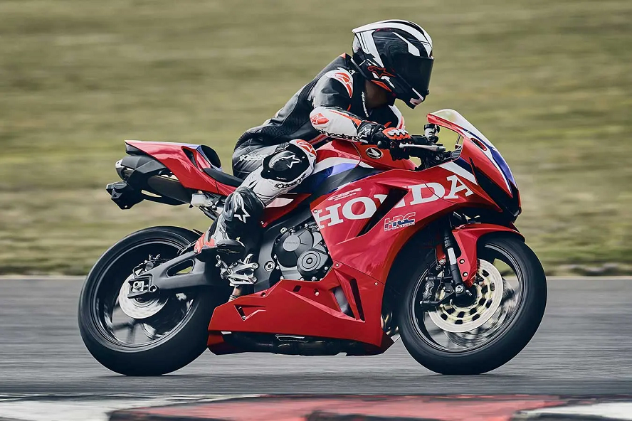معرفی هوندا CBR600RR مدل ۲۰۲۷، به‌روزرسانی با ارتقای فنی و آیرودینامیک