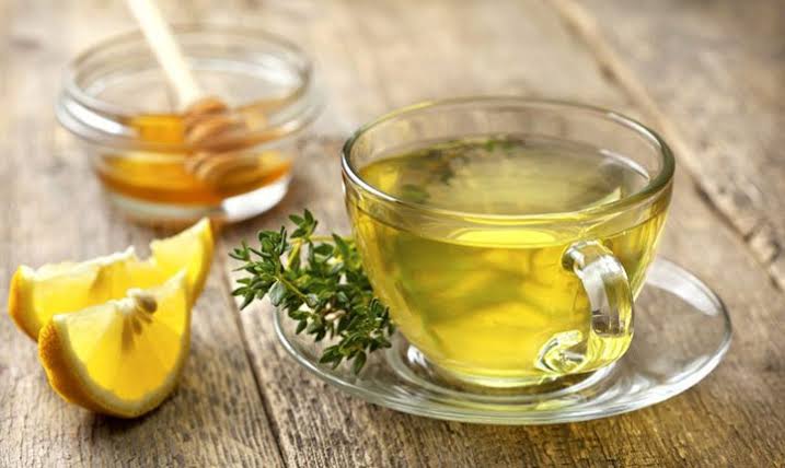 ترکیب دمنوش آویشن با عسل به افزایش ایمنی بدن کمک میکند