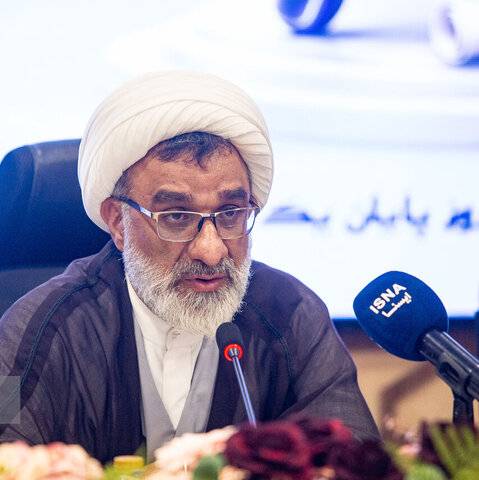 دبیر شورای عالی انقلاب فرهنگی: دانشجویان متضرر از تخلف دانشگاه پیامنور شکایت کنند