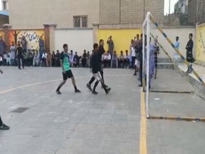 همکاری سابق سرخابی ها در فوتبال مدرسه ای در زاهدان