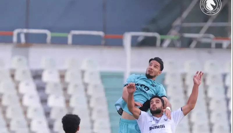 مدافع گلزنِ ساکت گل ساخت