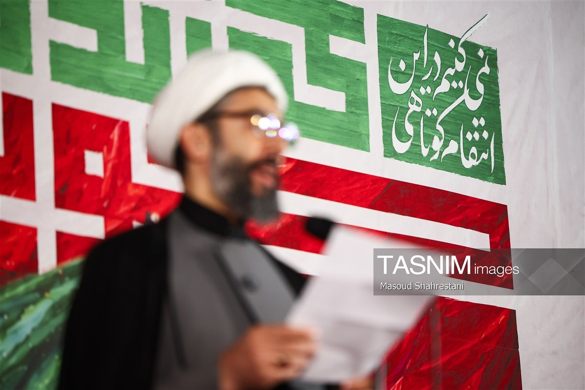 عکس/اجتماع دانشجویان همعهد در دانشگاه تهران