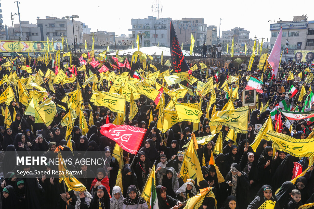عکس/ اجتماع بزرگ نوجوانان آرمانی